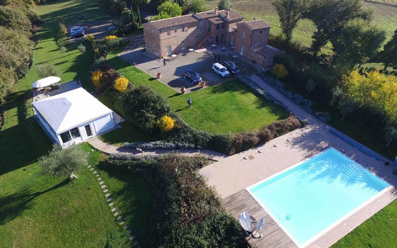 Casale Cardini Guest House Foiano Della Chiana Eksteriør bilde