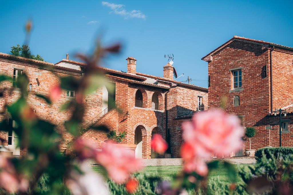 Casale Cardini Guest House Foiano Della Chiana Eksteriør bilde