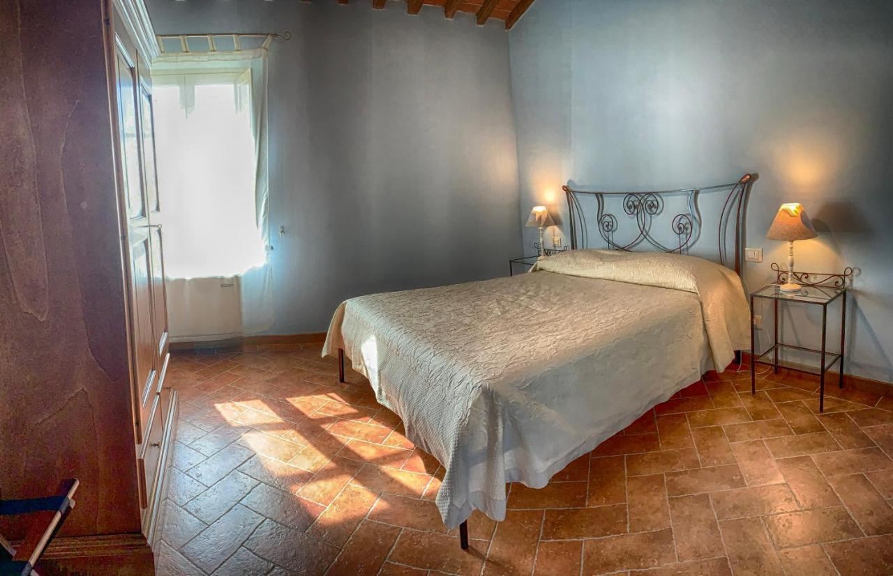 Casale Cardini Guest House Foiano Della Chiana Eksteriør bilde