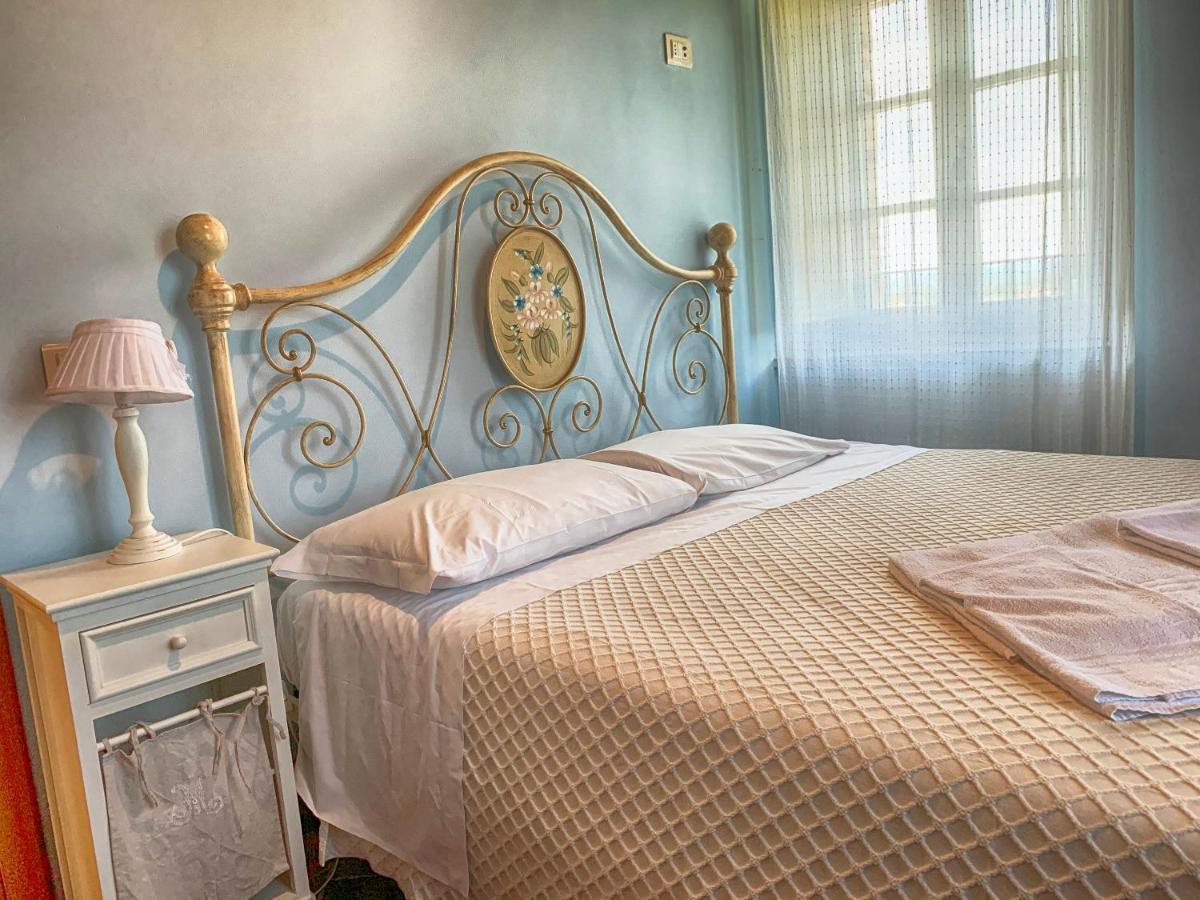 Casale Cardini Guest House Foiano Della Chiana Eksteriør bilde