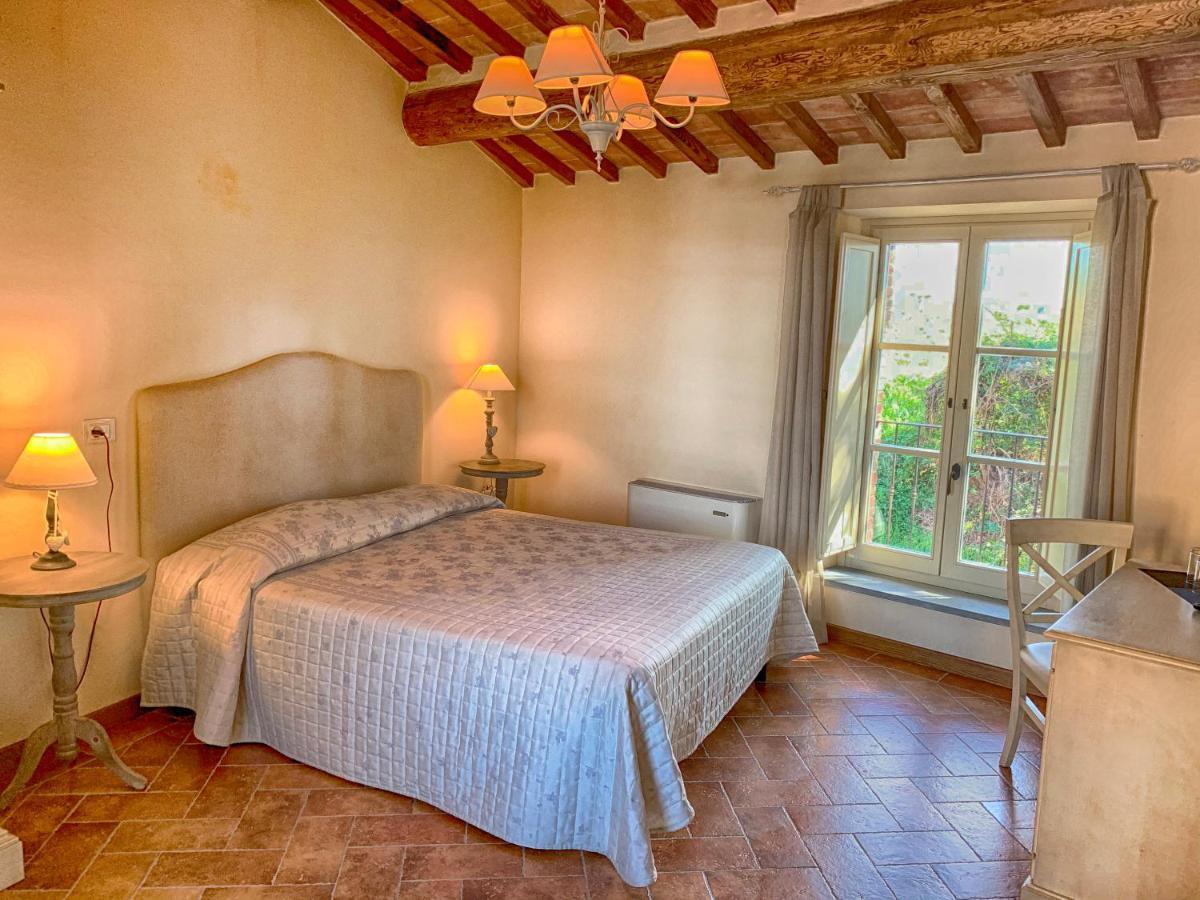 Casale Cardini Guest House Foiano Della Chiana Eksteriør bilde